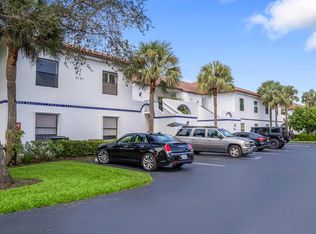 6121 SE Landing Way APT 15, Stuart, FL 34997