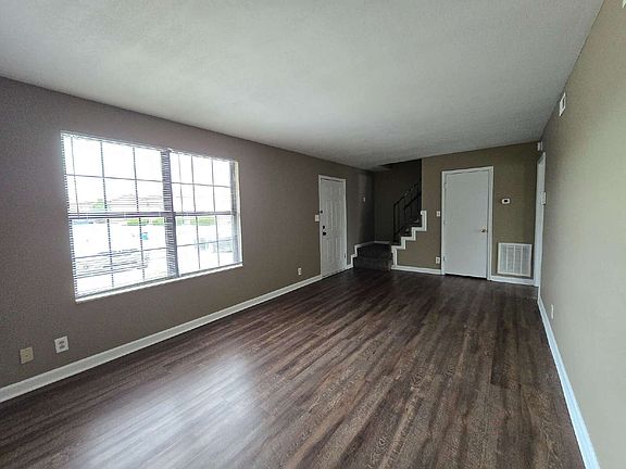 3rd image of 351 Peabody Dr APT 2