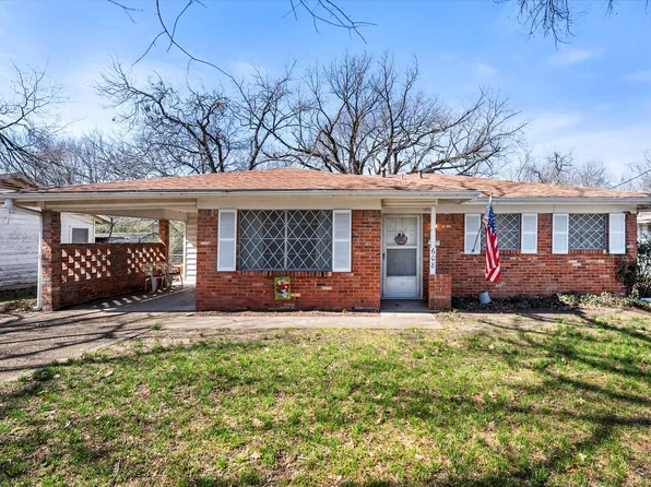 608 N 27th St, Corsicana, TX 75110