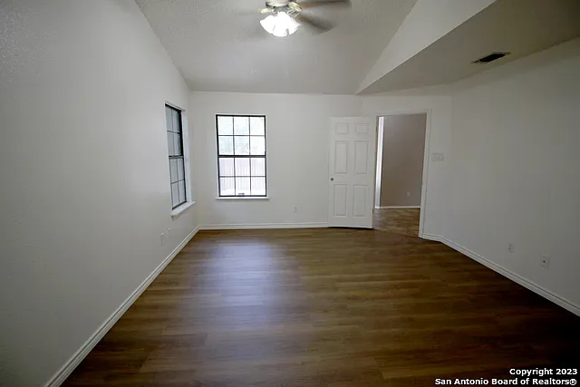 13942 Chisom Creek St — Photo 18