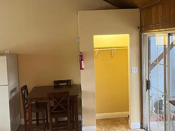 4th image of 1781 E Ruddock St #1