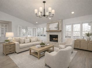 3 Wrongton Dr, Bella Vista, AR 72714