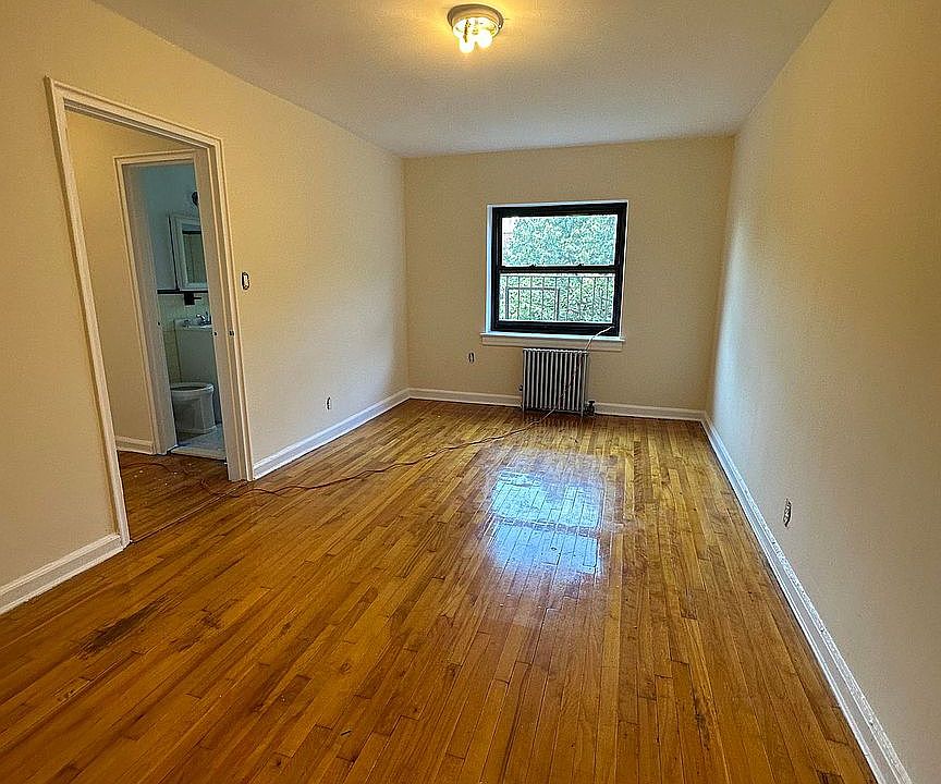 1st image of 303 Bay 17 St #3E