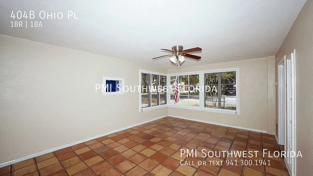 1BR, 1BA, Historic District Laurel Park, Downtown Sarasota — Photo 4