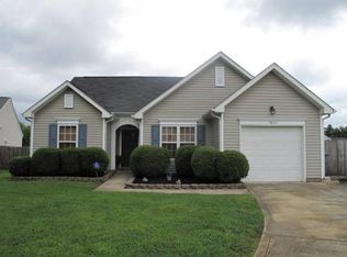 9046 Sanders Creek Ct, Charlotte, NC 28269