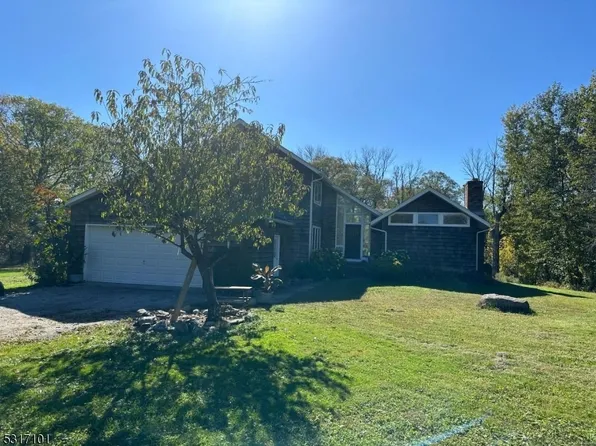 56 Medaugh Rd, Wantage Twp., NJ 07461