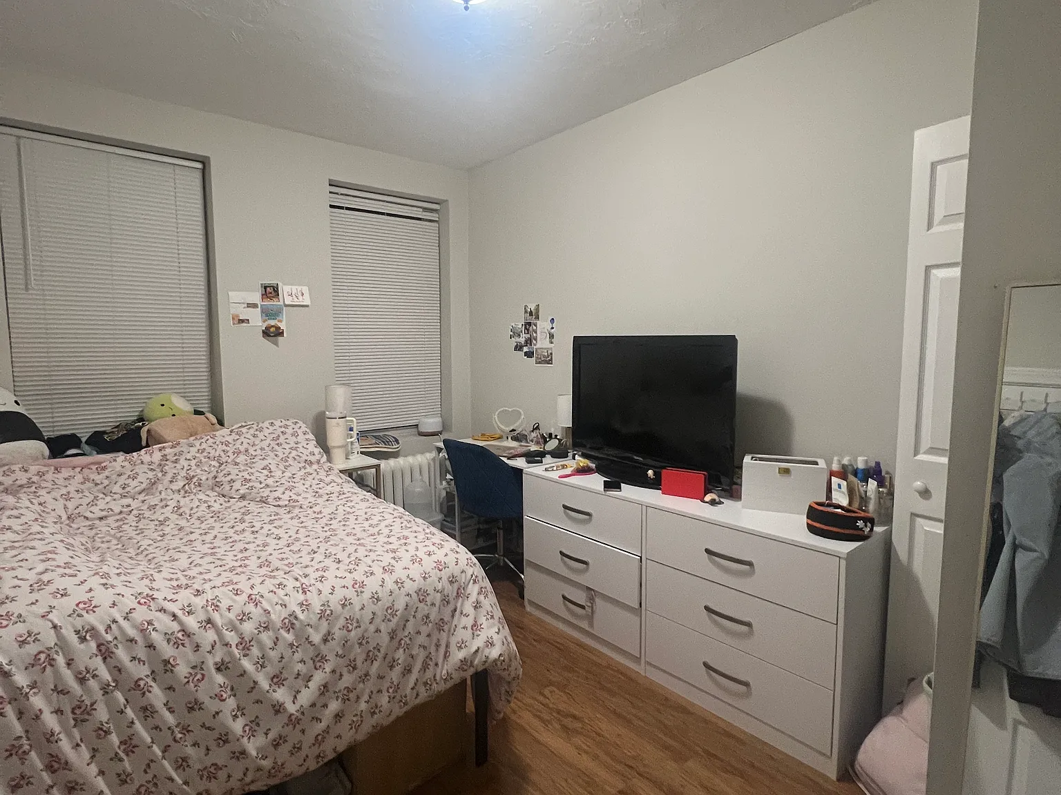 2 bed, 999 sqft, $3,700 — Photo 3