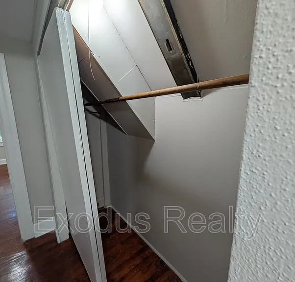 312 Bracken St #A — Photo 12