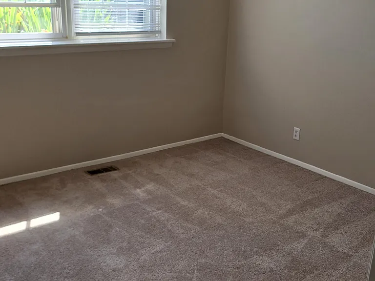 220 Timber Trl — Photo 11