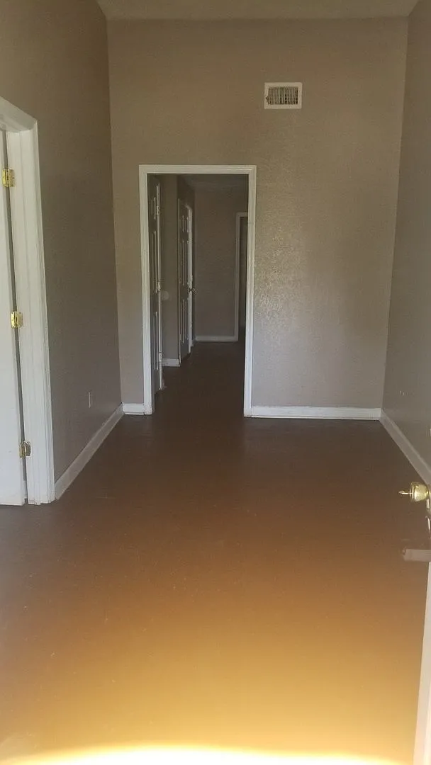 2 Bed 2 Bath — Photo 2