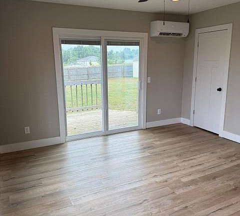 2nd image of 205 E Prospect Street