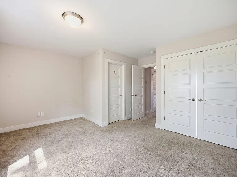 2800 Bedford Green Dr #106 — Photo 15