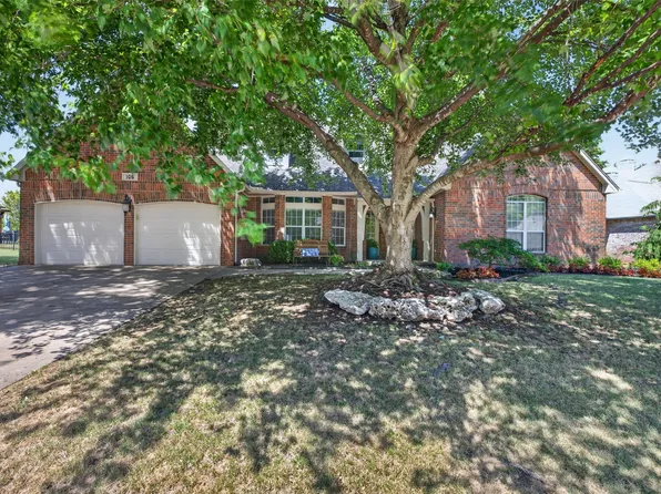 106 S 68th St, Broken Arrow, OK 74014
