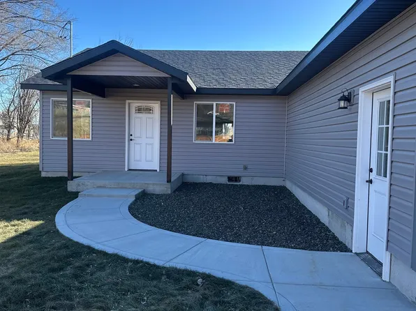 147 N Nampa St, Wendell, ID 83355