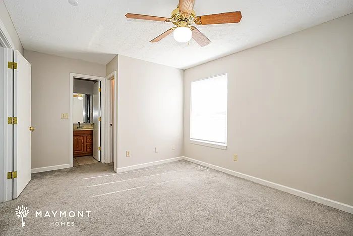1449 Pepper Ln — Photo 12