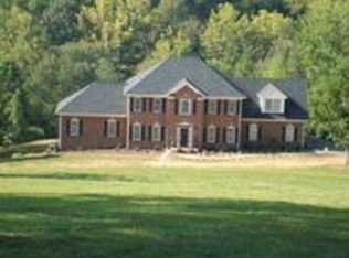1688 Hawkins Ridge Rd, Goode, VA 24556