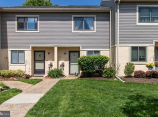 25 Ember Ln, Horsham, PA