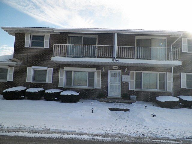 1st image of 17701 Commercial Ave APT 2E