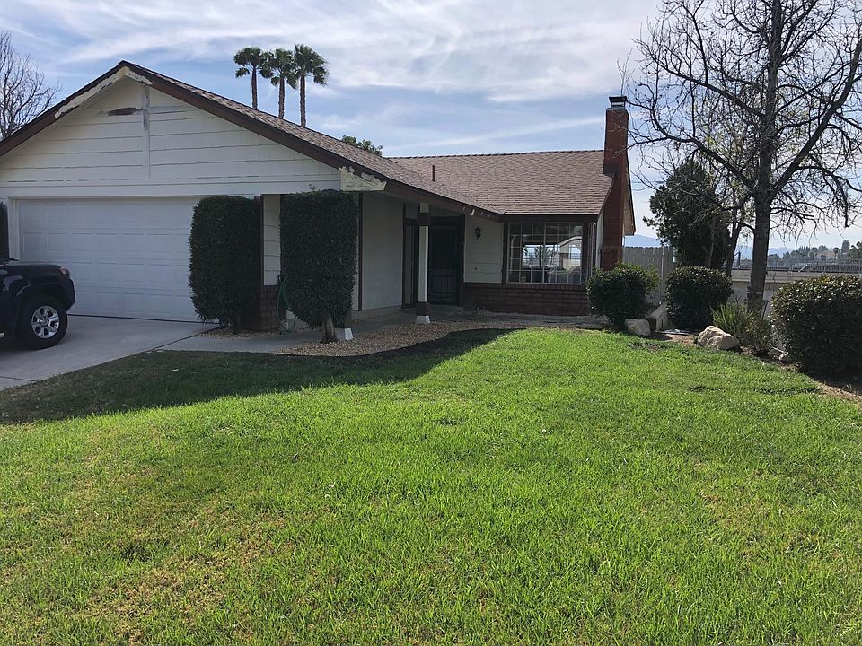 1st image of 21728 Greensleeves Ct