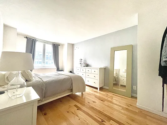 Rented by Addison Property Group | media 12