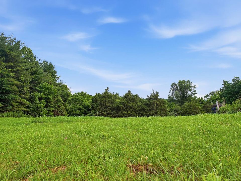 1st image of 285 Powers Ln