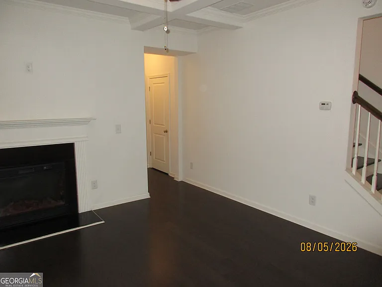 2726 Kemp Ct — Photo 10