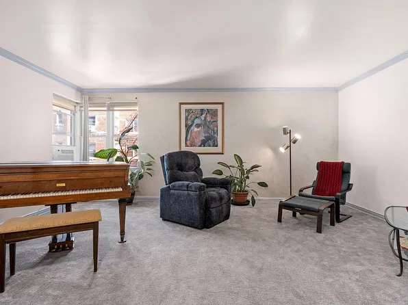 920 E 17th St APT 511, Brooklyn, NY 11230