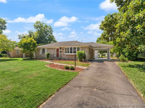 301 Mockingbird Drive, Jeffersonville, IN 47130