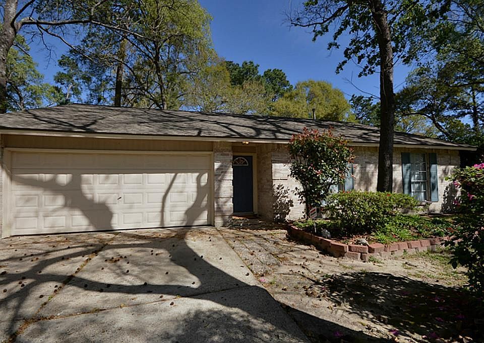 1st image of 3227 Golden Leaf Dr