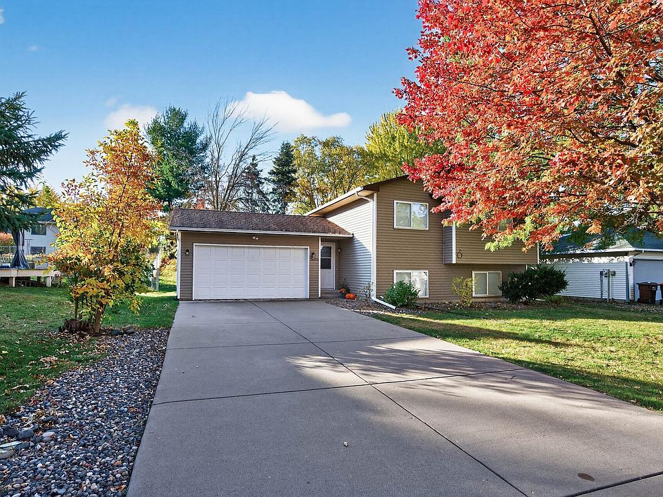 1st image of 2606 Copper Cliff Trl