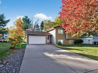 2606 Copper Cliff Trl, Woodbury, MN 55125