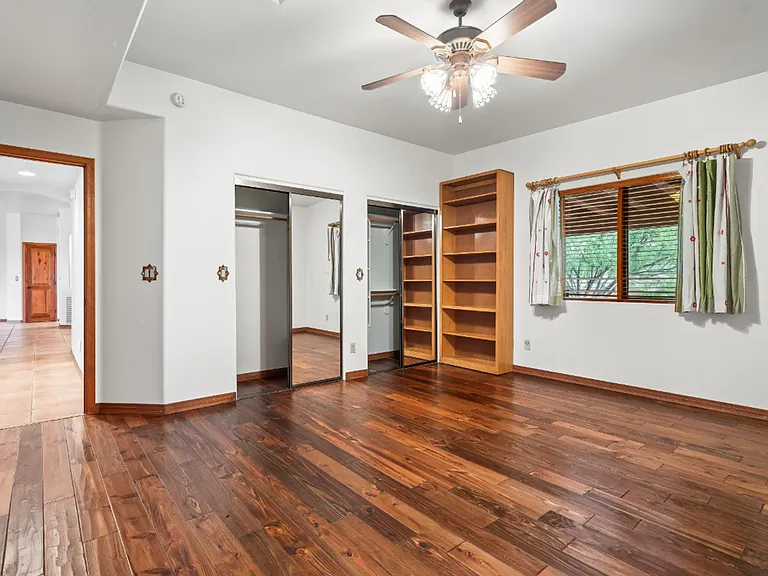 5480 W Sharpshooter Ct — Photo 33