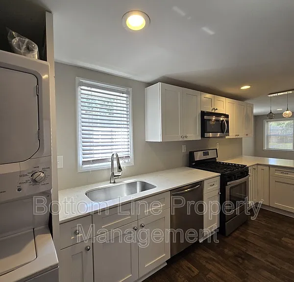 1017 Rodey Ave — Photo 11