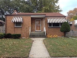 2nd image of 529 155th Pl