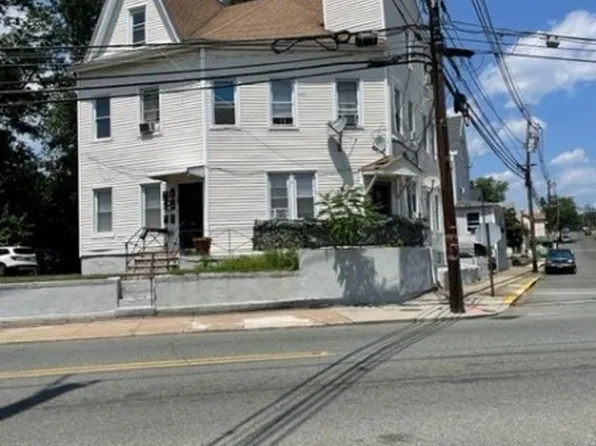 329 Wagaraw Rd, Hawthorne, NJ