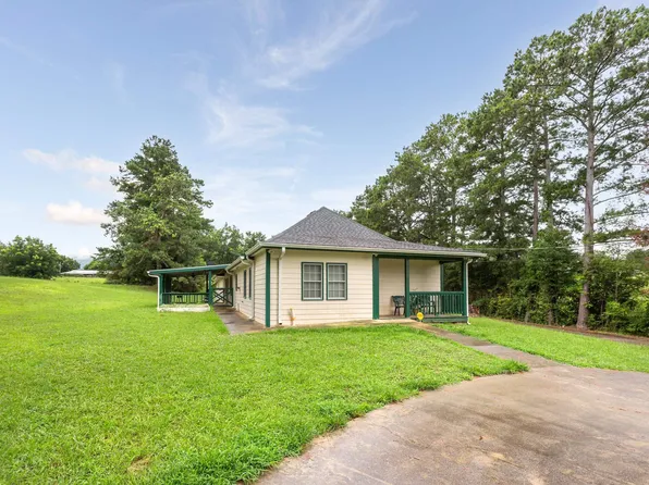 31 Needham Dr, Piedmont, AL 36272