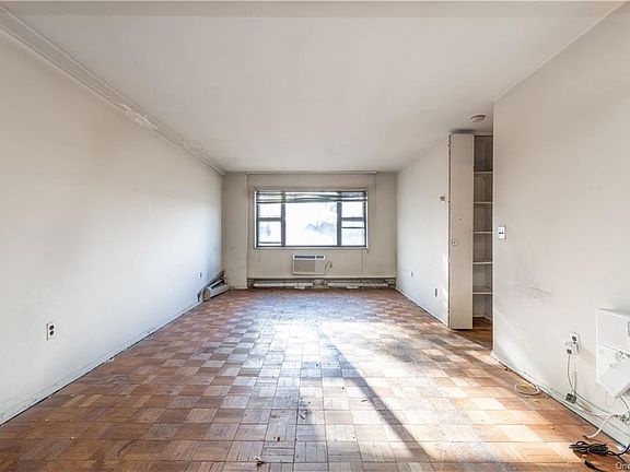 3rd image of 505 Central Ave APT 825