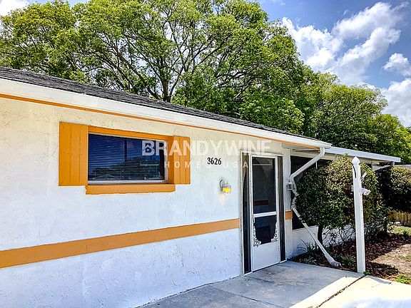 3rd image of 3626 Blackhawk Dr