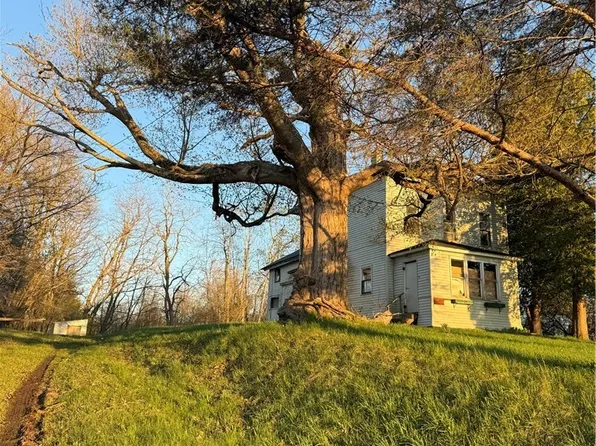 5002 N Jefferson St, Pulaski, NY 13142