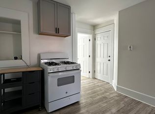 180 Cedar St #1, Manchester, NH 03103