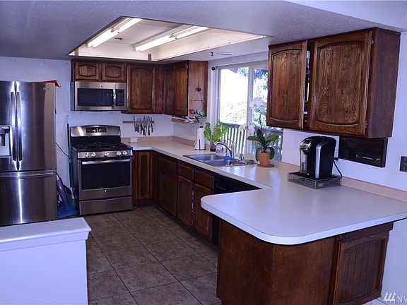 4th image of 2109 126th Avenue Ct E