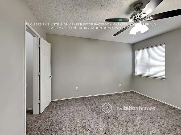 1013 Manassas Dr — Photo 15