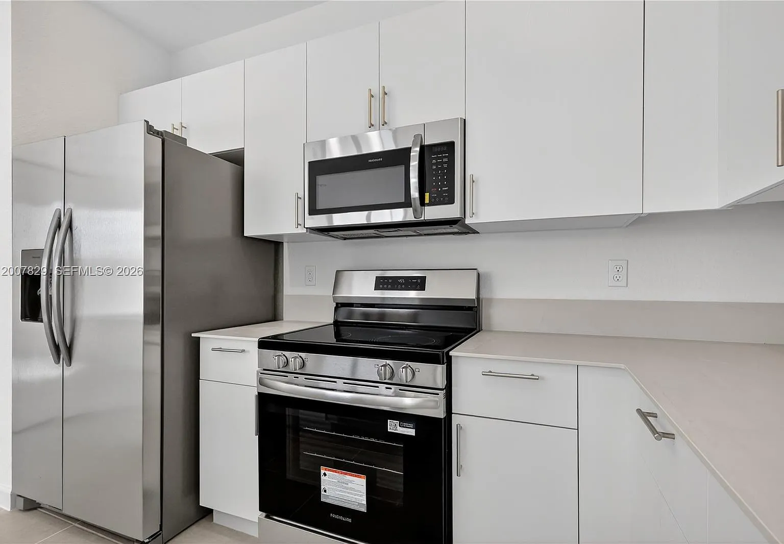 4 bed, $3,000 — Photo 3