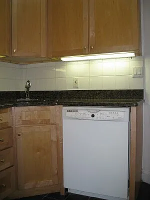 Rented by Tower Brokerage | media 26