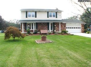 2180 Claus Rd, Vermilion, OH 44089