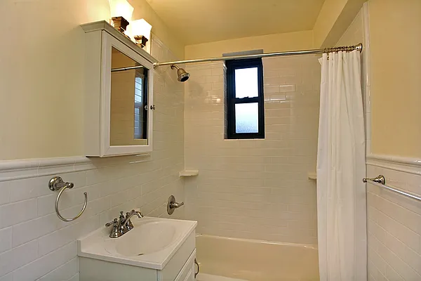 Rented by Corcoran | media 12