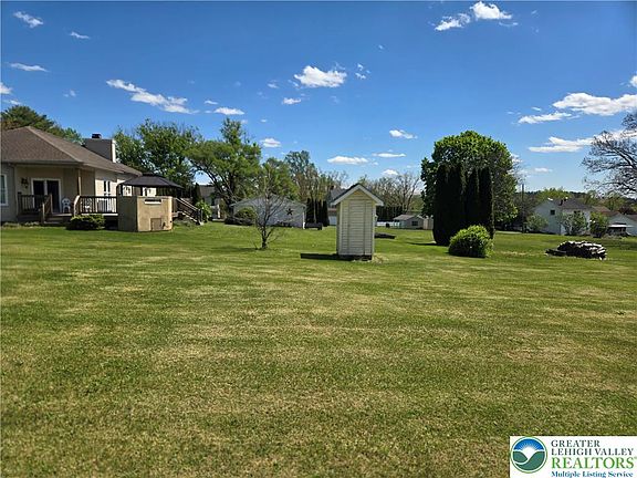 5th image of 8662 Ashfield Rd