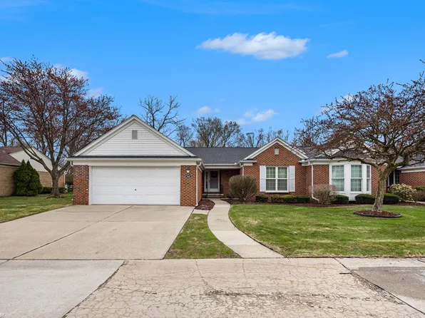 37826 Maple Cir E #23, Clinton Township, MI 48036