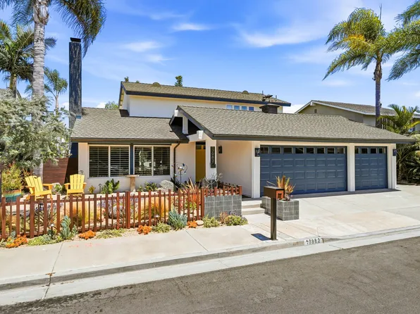 17982 Dellglen Cir, Huntington Beach, CA 92647