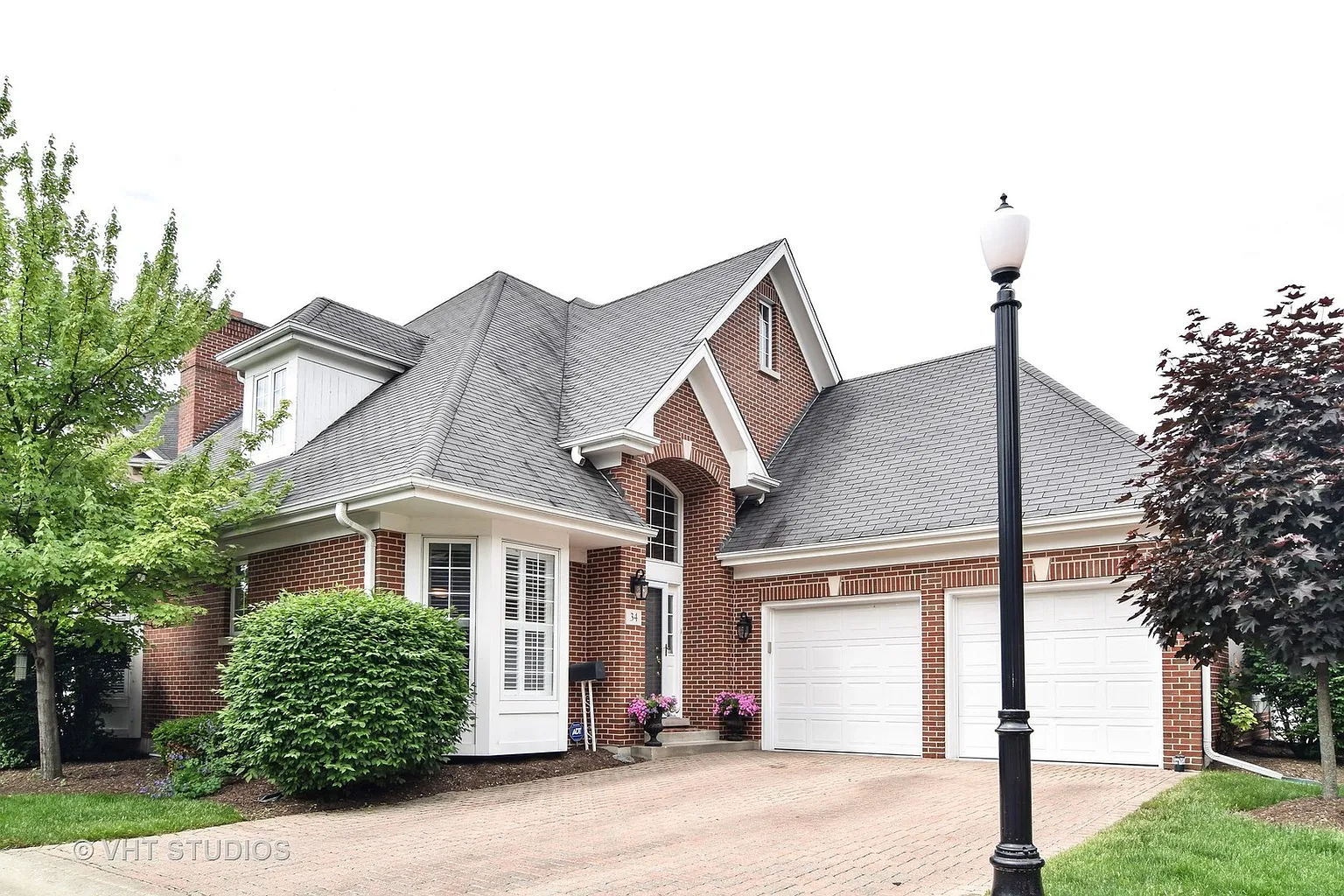 34 Windsor Dr photo 1